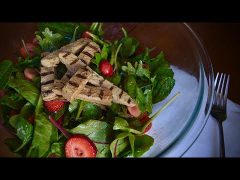 Strawberry Balsamic Vegan Chicken Salad | Simple Summertime Recipe