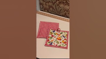 Beginner friendly "Self Binding Pot Holder "  Sewing Tutorial. #sewing #diy #handmade #stitch #sew