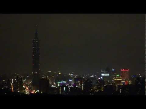 2012年跨年煙火 開場秀.MP4