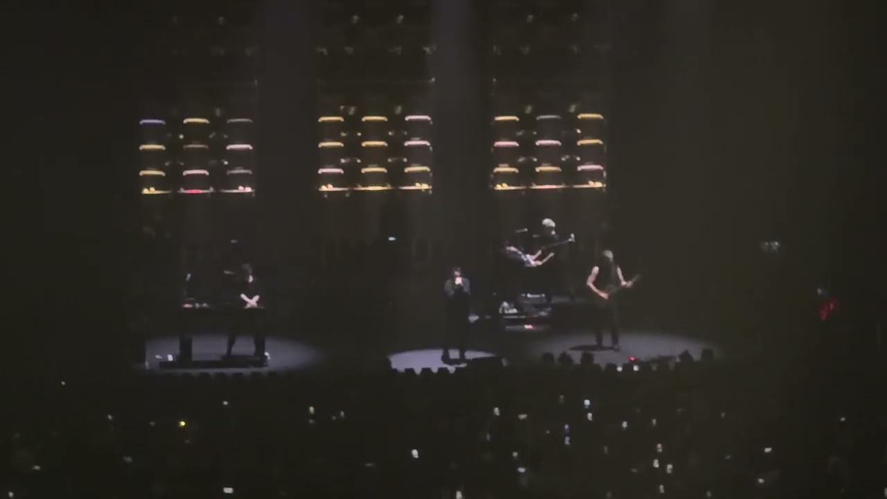 Nine Inch Nails | Hurt | LIVE