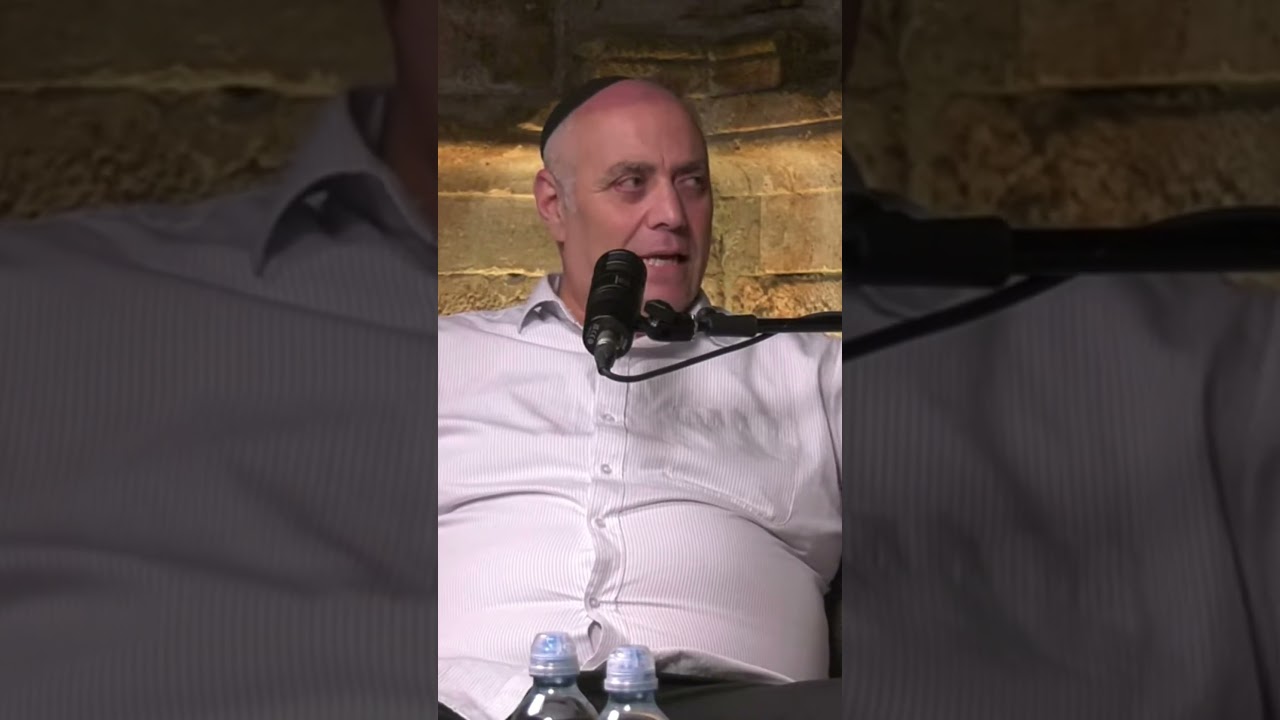 החזן של הסליחות בכותל