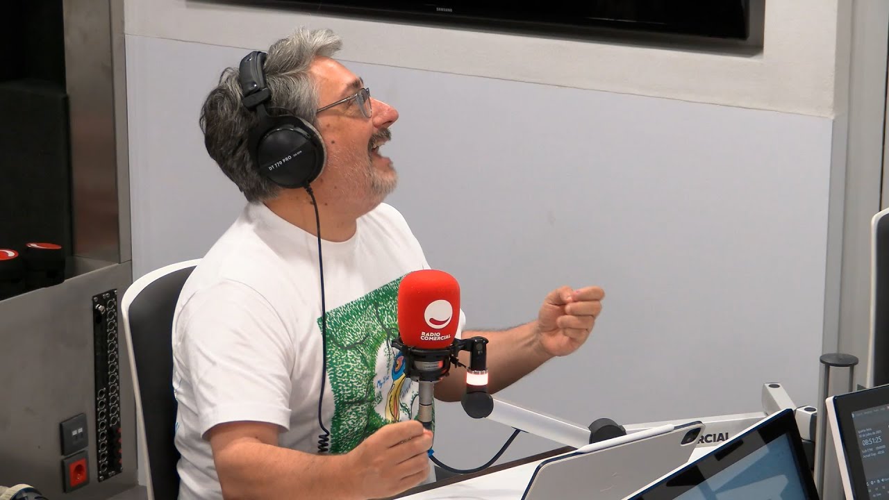 Rádio Comercial | Buffet de bizarrias sobre dating e laranjas que aleijam - O Homem Que Mordeu O Cão