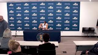 NBA Player (Utah Jazz's Rudy Gobert) touches all reporters' mics days before coronavirus diagnosis