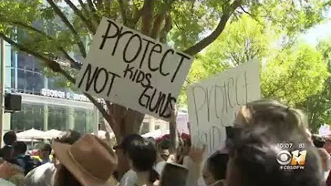 Fight over gun laws takes center stage at NRA convention in Houston