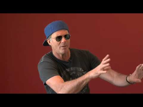 Chickenfoot - 12 Days of the Foot: Day 9 (Learning To Fall)