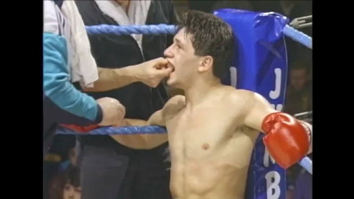 CORNELIUS CARR VS CARLO COLARUSSO FULL FIGHT
