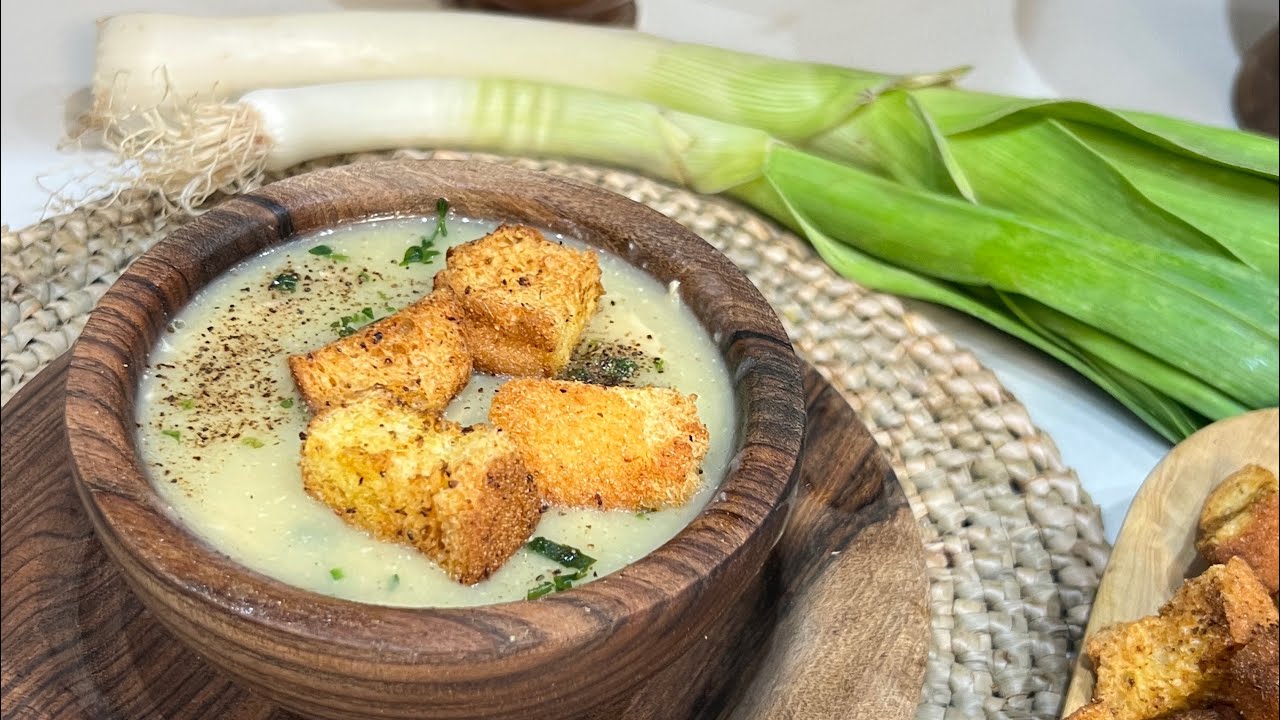 شربة البورو و البطاط منعشة خفيفة و صحية و سريعة التحضير جربوها غادي تولي معتمدة عندكوم ياسلام 