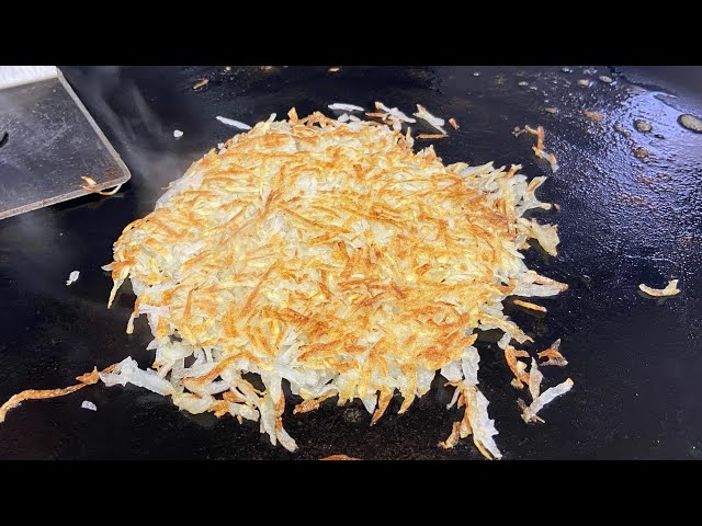 HOW TO MAKE HOMEMADE HASH BROWNS ON THE BLACKSTONE GRIDDLE | BLACKSTONE GRIDDLE RECIPES class=