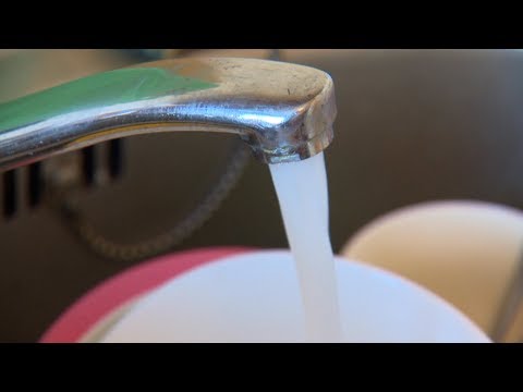 Video: Kā ātri Atdzesēt ūdeni