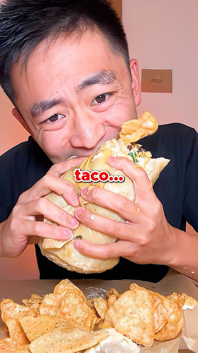 He Ate Chipotle With This Sauce…🌯 @thejcheneats