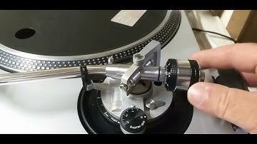 Technics SL - 1700 Mk2