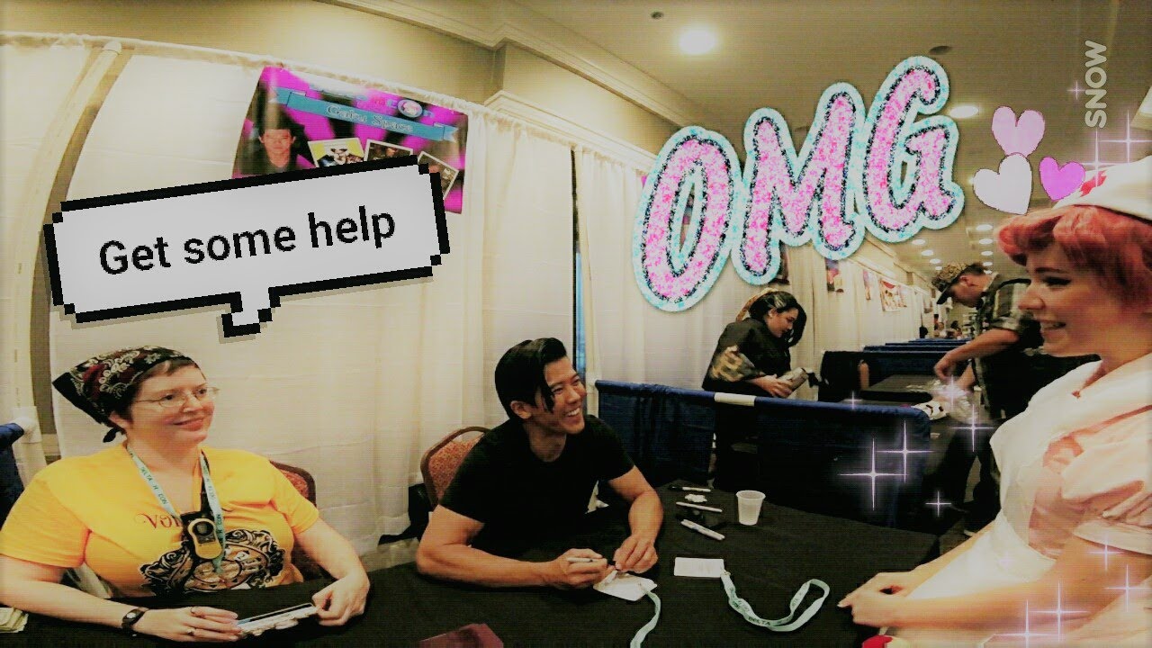 Nurse Joy fangirls over Gaku Space [Delta H Con 2017]