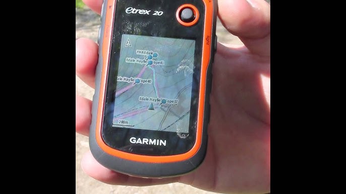 Garmin eTrex 20x Hiking GPS Review 