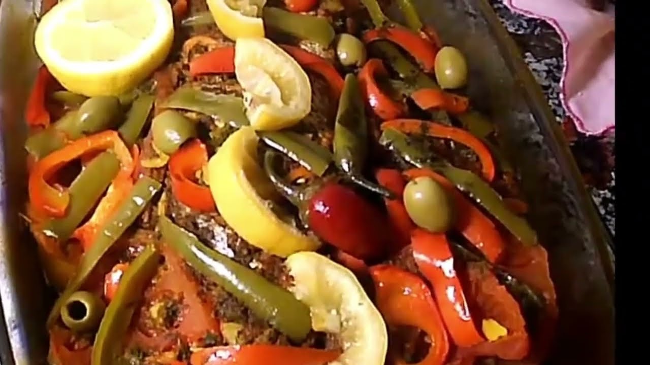 اكتشفوا طريقة مدهشة لتحضير سمكةمعمرة بالخضر في الفرن