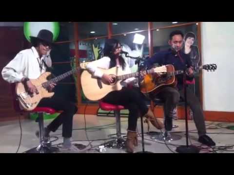 Untuk Dikenang Live Endah N Rhesa Feat Pongki Barata Youtube