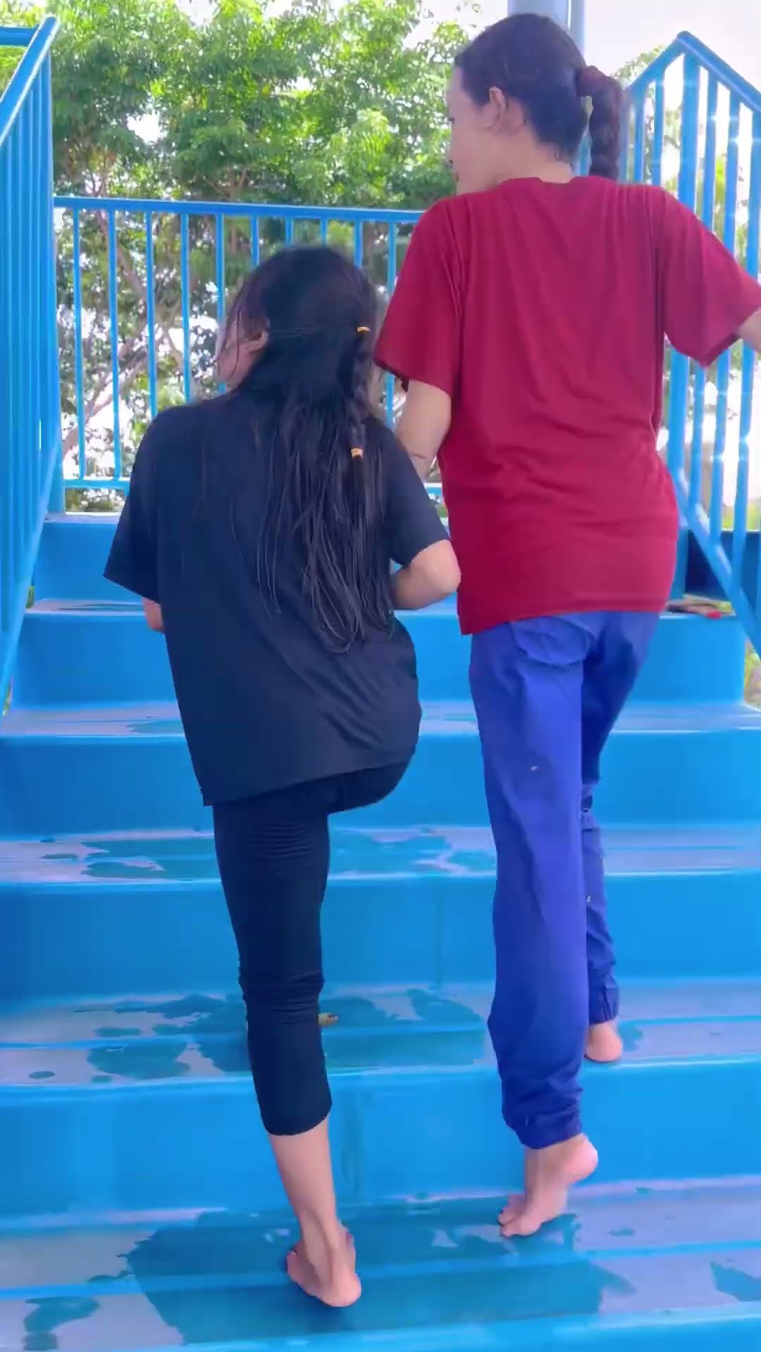 ?Mimpi di Kolam Renang?