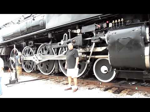 Union Pacific Steam Engine No. 844 Layover in Jeff...