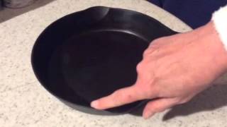 Griswold #8 small logo skillet, pn 704 D