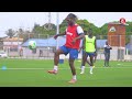 RONDO HICHI NDICHO WANACHOKIFANYA WACHEZAJI KABLA YA KUANZA MAZOEZI YA KIUFUNDI