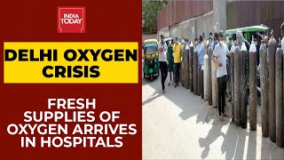 Coronavirus Crisis: Fresh Oxygen Supplies Start Arriving In Delhi Hospitals; Long Queues For Testing