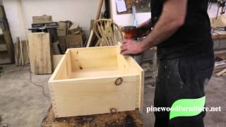 Pinewood Furniture: The Finishing Process