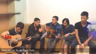 PASHA UNGU Nyanyikan lagu untuk Bencana di Palu