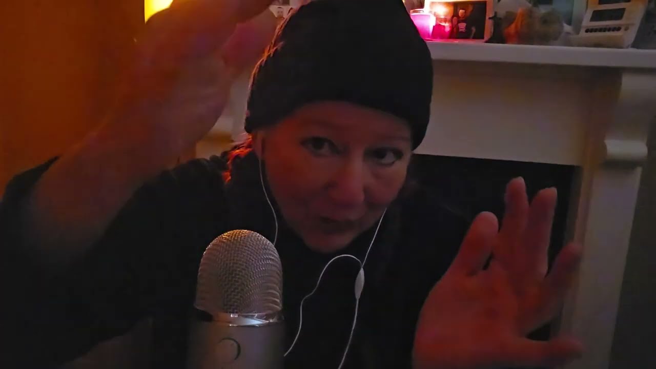 ASMR. Haircut Roleplay. Mouth Sounds. Hand Movements. #asmr #asmrpersonalattention #asmrsounds