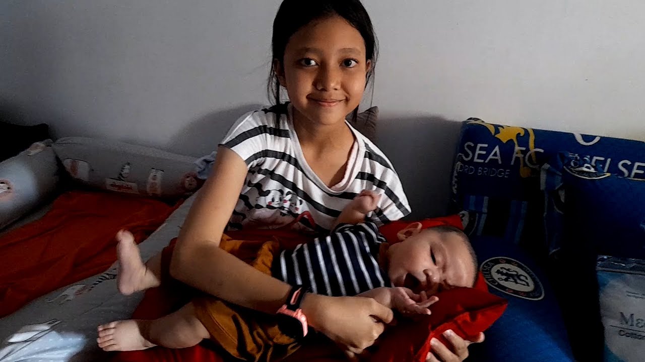 Dede Al main ke Rumah kakak Novelian Cantik