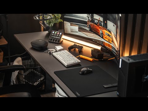 10 Accessories for your Gaming Desk Setup 