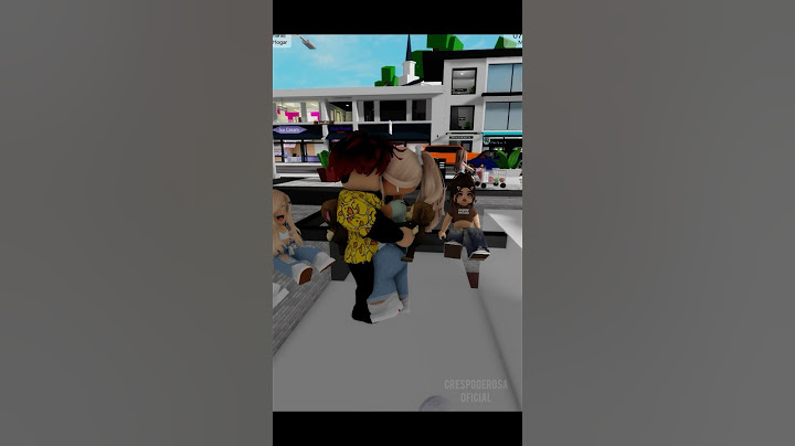Primer beso de Claudia y Javier || Parte 1 #roblox #short #roleplay