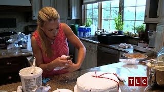 I Can't Serve That Cake | Kate Plus 8