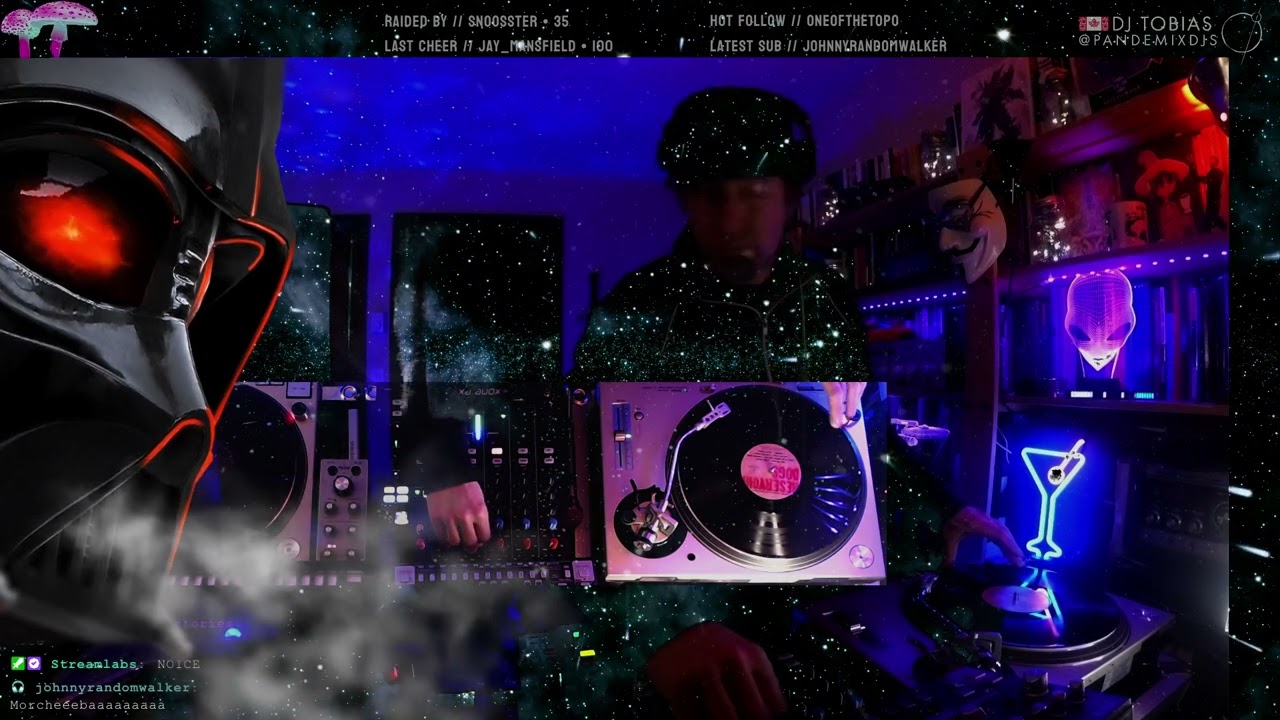 dj TObiAS • D A R K M O O N • aLL ViNYL • darkwave & deep techno • beats to burn samsara