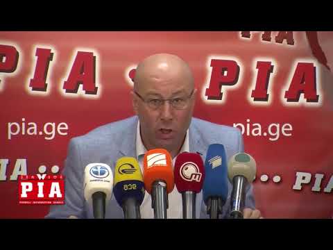 პრესკლუბის სტუმარივახტანგ მაჭავარიანი არჩილ იოსელიანი ემზარ ქვარიანი