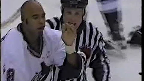 Donald Brashear Vs Greg DeVries 10.12.00