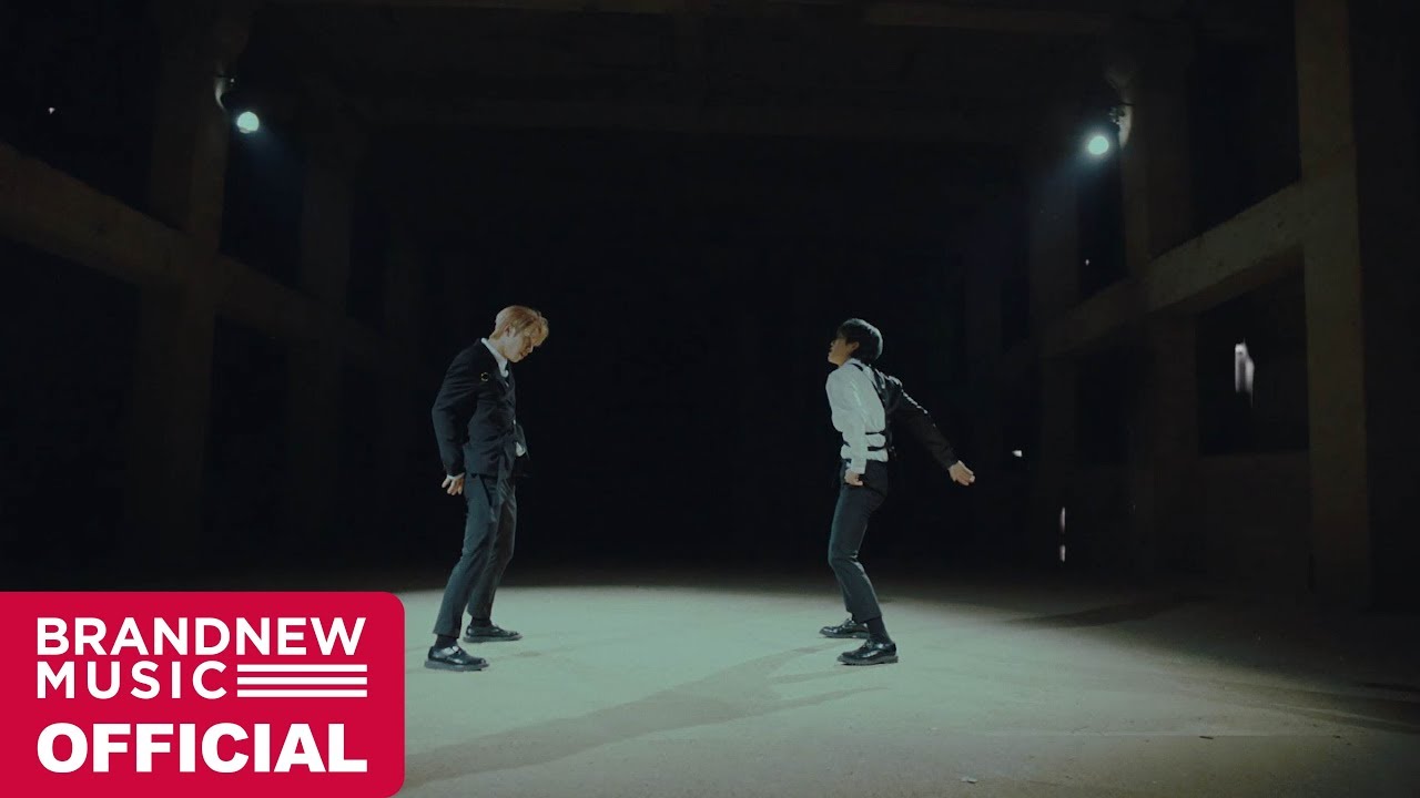 MXM (BRANDNEWBOYS) – 'KNOCK KNOCK (TAK Remix)’ Performance Ver.