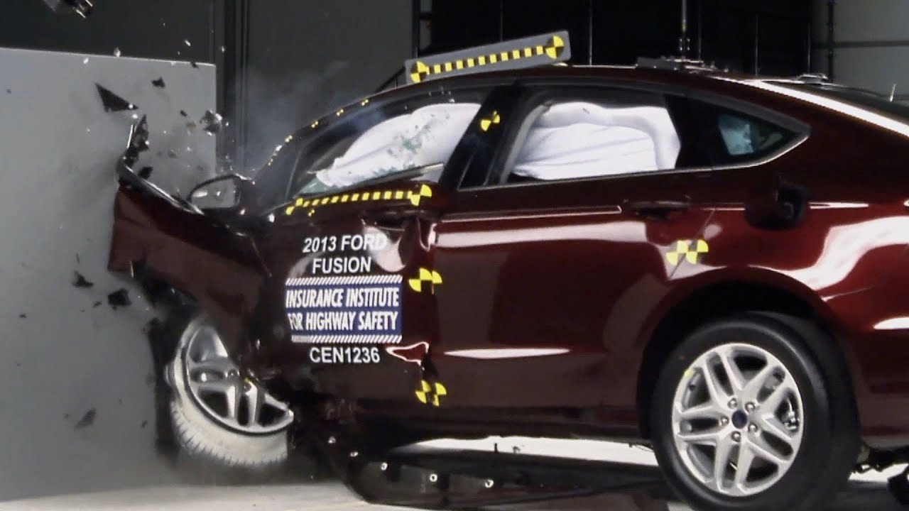 2013 Ford fusion hybrid crash test #6