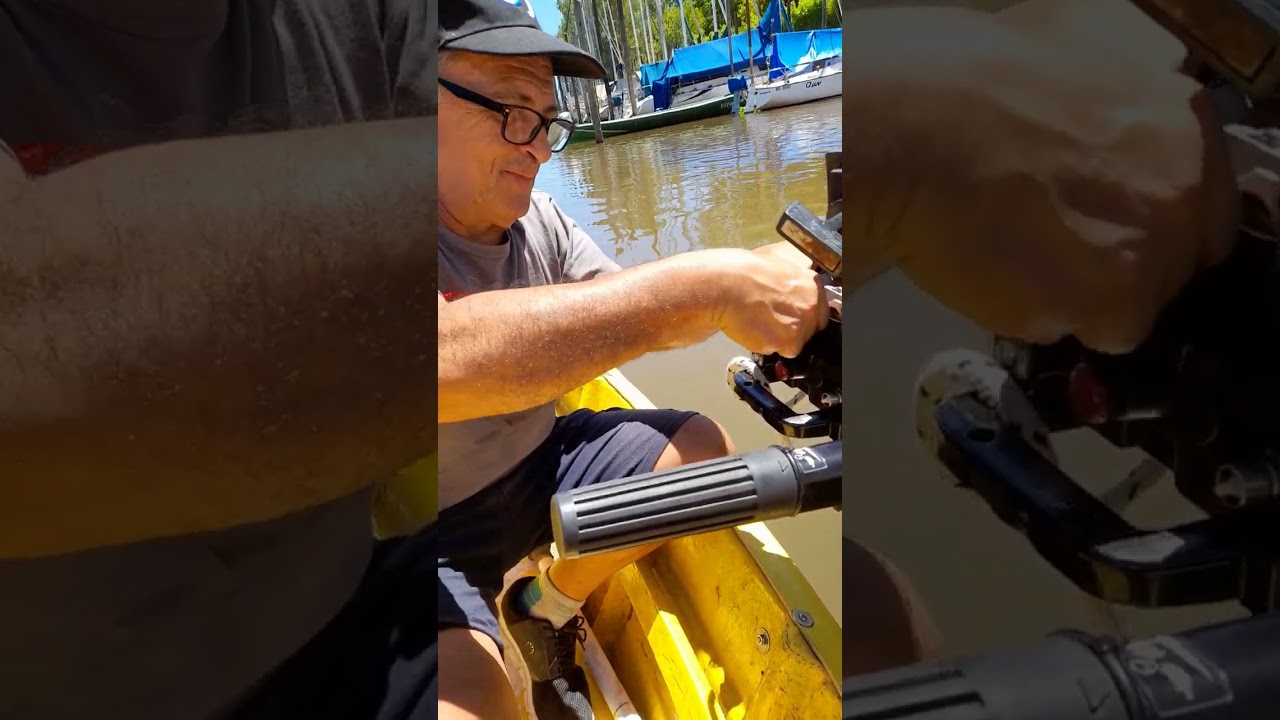 Tocó reparar el motor, se tapo el chicle #sailboat #riodelaplata #navegando #velero #fueradeborda