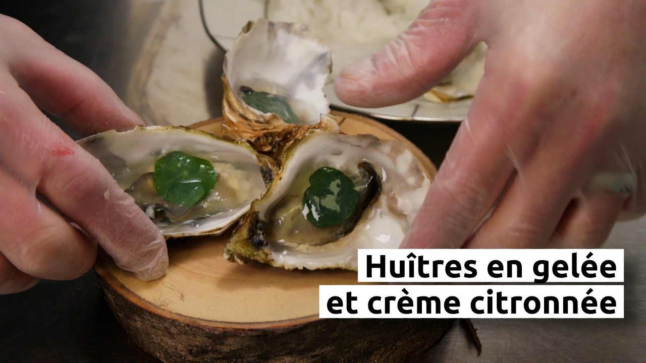 Huîtres en gelée d'eau d'huître et crème citronnée