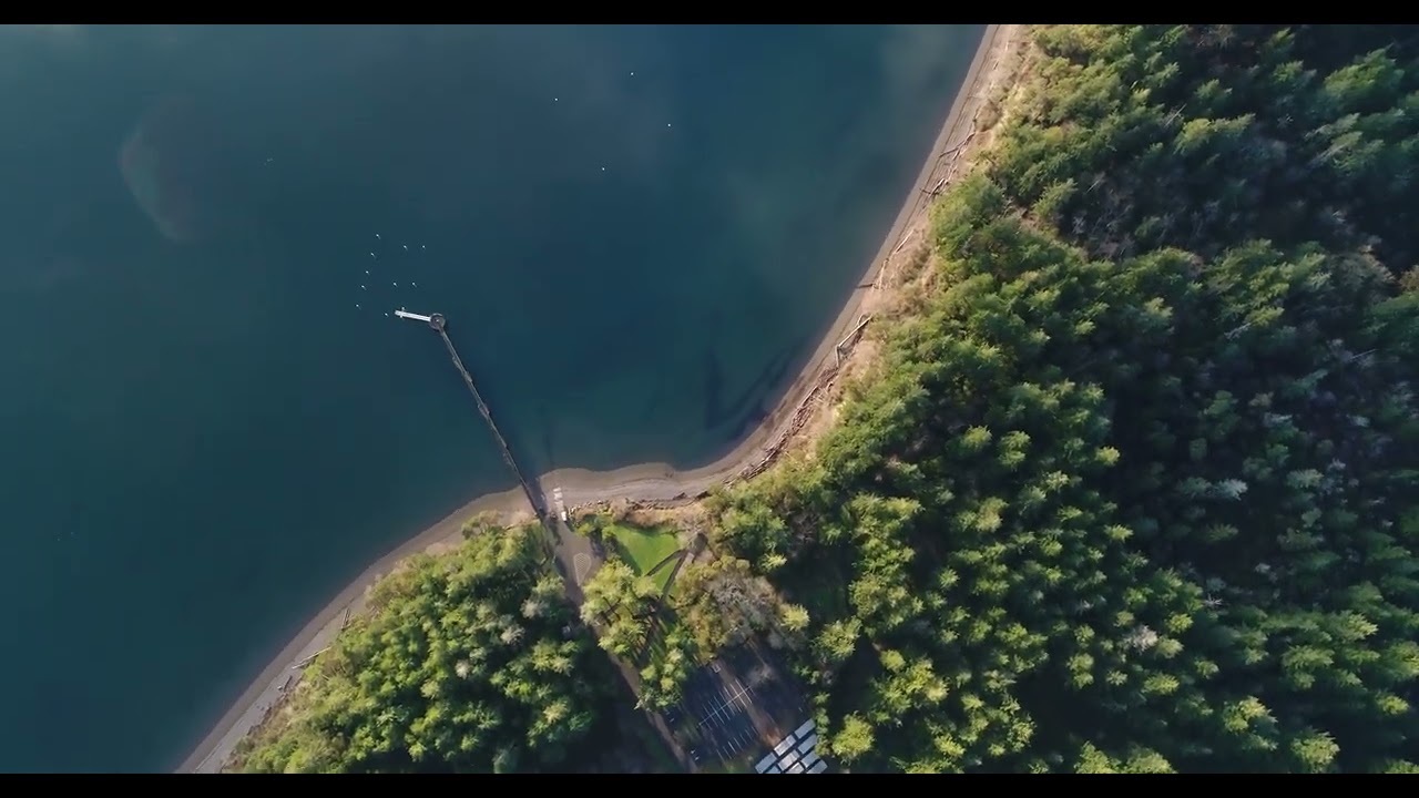 Flting around joemma park