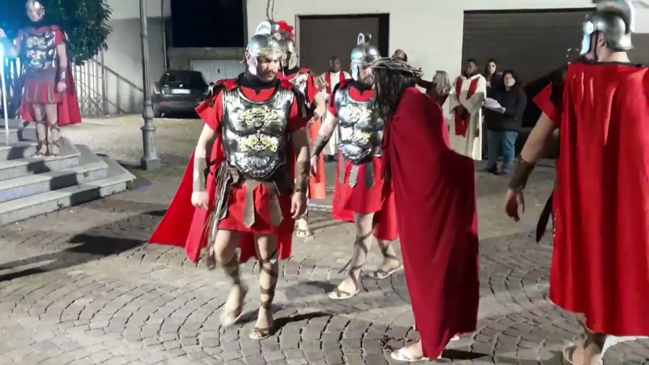 Simbario (Vibo Valentia) Venerdì Santo 7/4/2023: inizio Via Crucis vivente.