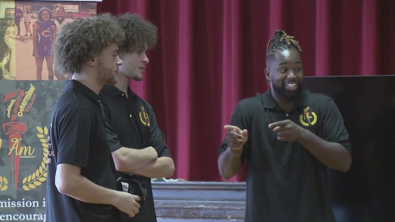 I Am Foundation teaching life, leadership skills to Kansas City students