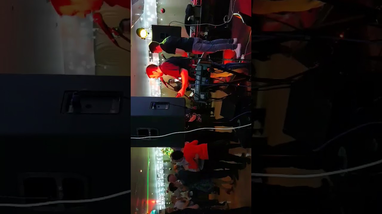 The Village Inn Enniskeane -Social Dancing