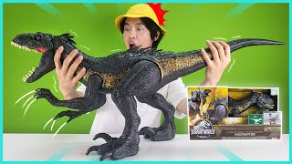 jurassic world super colossal indoraptor review. 99cm sized dinosaur