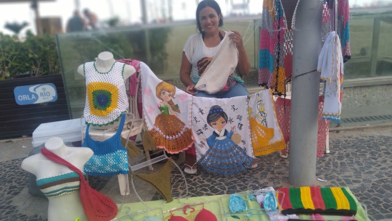 FUI VENDER CROCHÊ  NA PRAIA DE COPACABANA RJ (2 dia) MUITO CALOR.