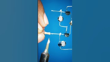 Simple LED Chaser Without IC #shortfeed #shorts #diy
