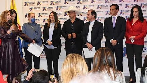 LA FALSA DERECHA