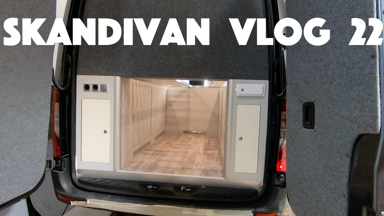 Kamper van od początku - Vlog 22: Prace nad łóżkiem, łazienką oraz bagażnikiem :D