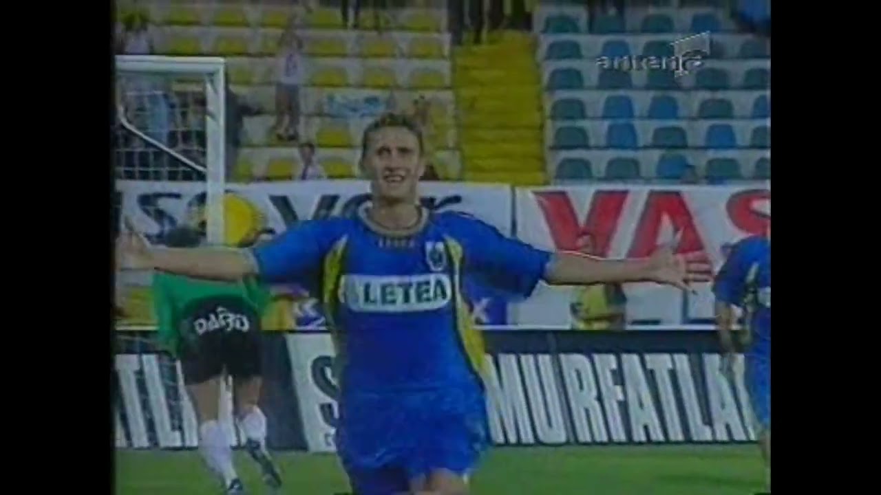 FCM Bacau - Rapid Bucuresti 2-1