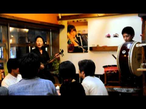 島んちゅぬ宝　～那覇の居酒屋「さんしん」にて～