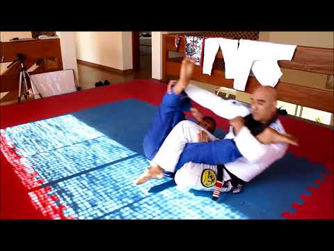 Feu Bjj - Jiu Jitsu Tecnicas exelentes Para Raspar ,Finalizer e Sair Da Montada